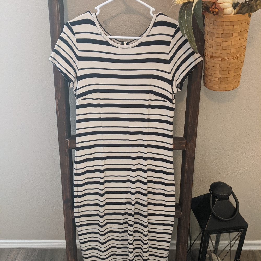 Ann Taylor midi dress